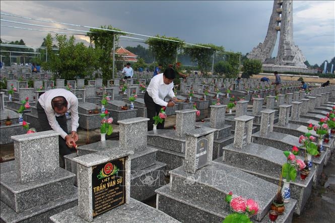 Đồng chí Trần Đức Tiện được an táng ban đầu tại ấp Hòa An (Bình Dương)